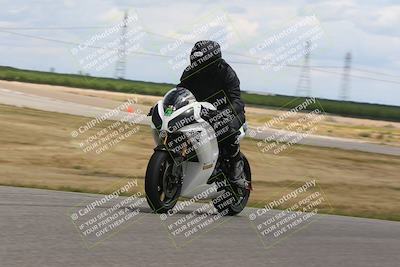 media/Apr-26-2024-TrackDaz (Fri) [[c4b677d280]]/C Group/140pm (Wheelie Bump)/